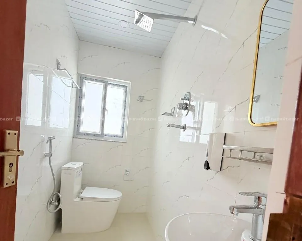 Brand New Semi Bunglow House For Sale at Lasuntar 5