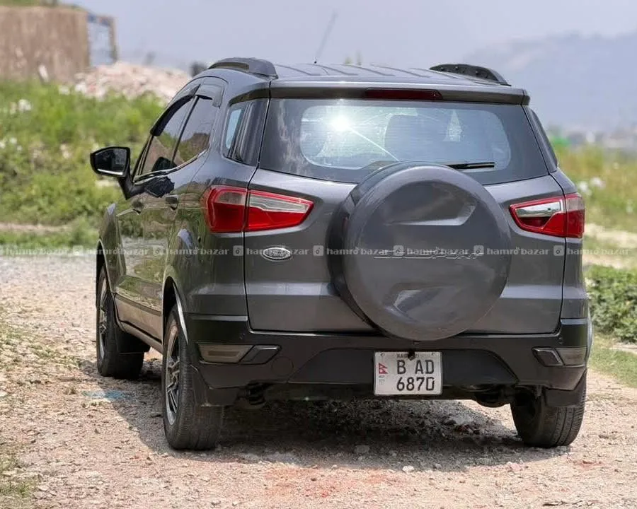 Ford Ecosport Trend 4