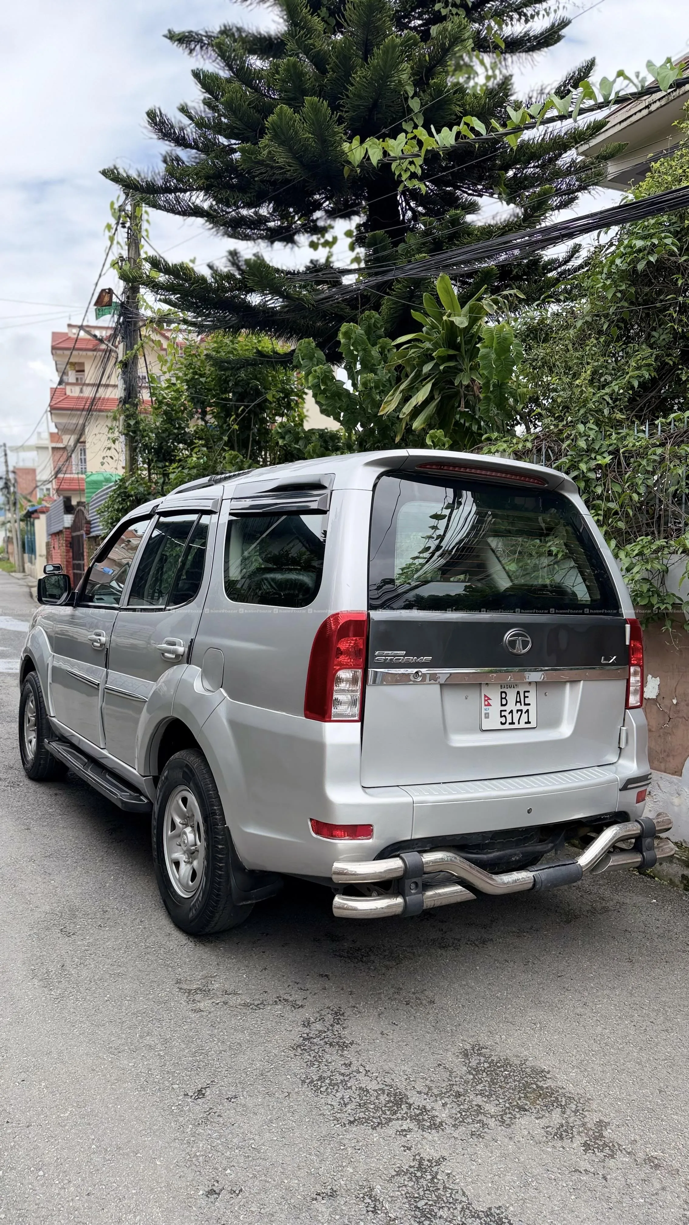 TATA STROME LX FULL OPTION JEEP ON SALE 7