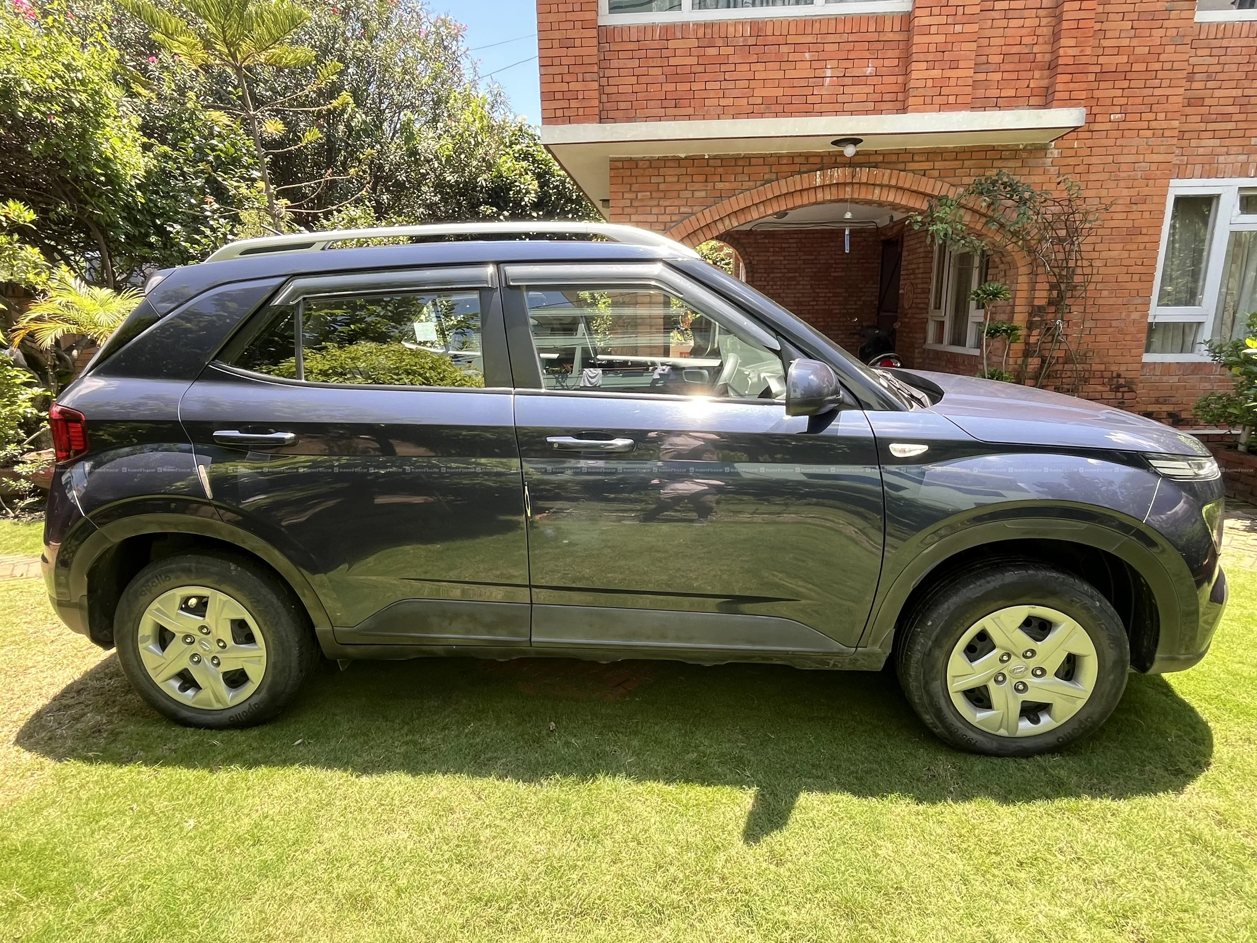 HYUNDAI VENUE S 1.2 (2019) 8
