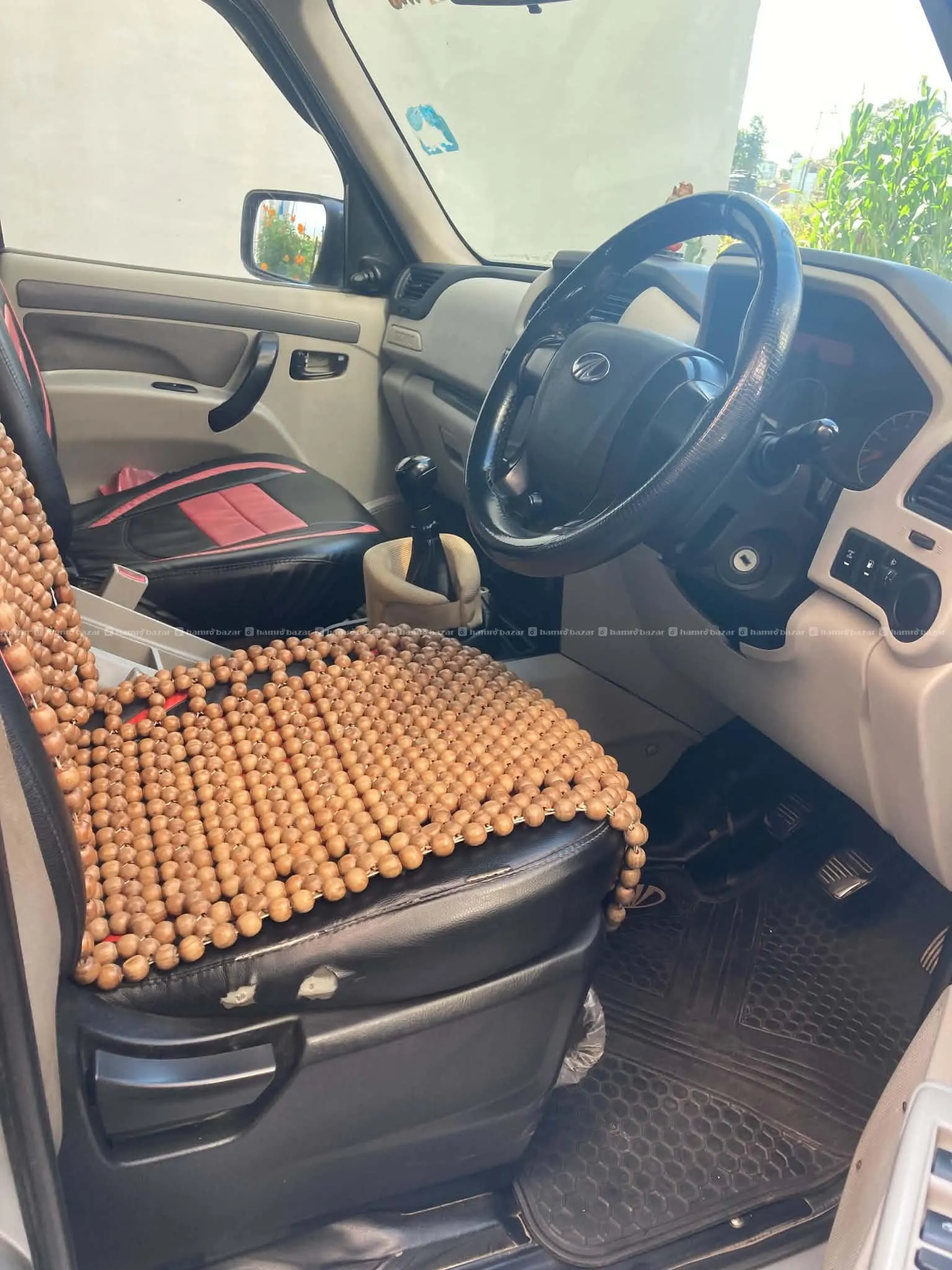 Mahindra Scorpio S5 4WD 3