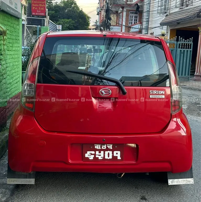 Daihatsu Sirion 1.3 5