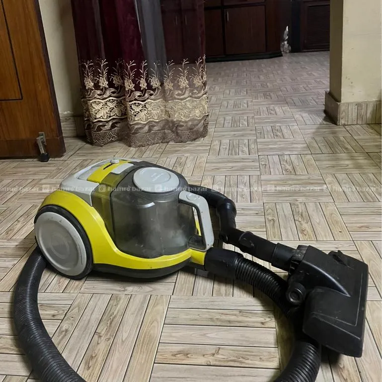 Vacuum cleaner Skyworth 2