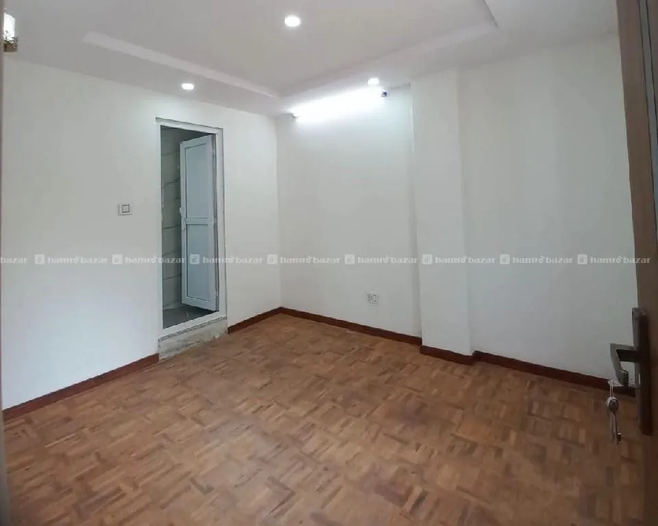 Brand New Semi Bunglow House On Sale at Lasuntar 4