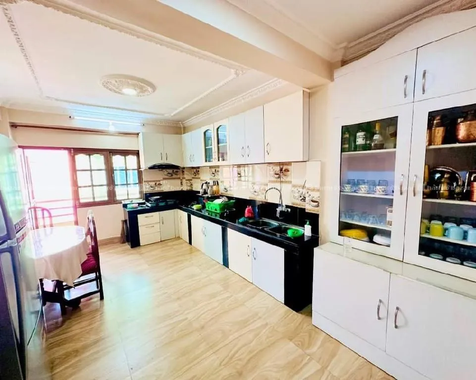 Beautiful House On Sale at Manamaiju, Phutung 7