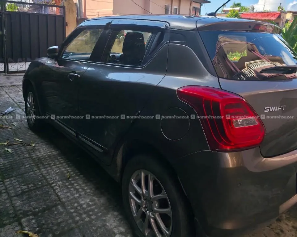 Car on sale 4