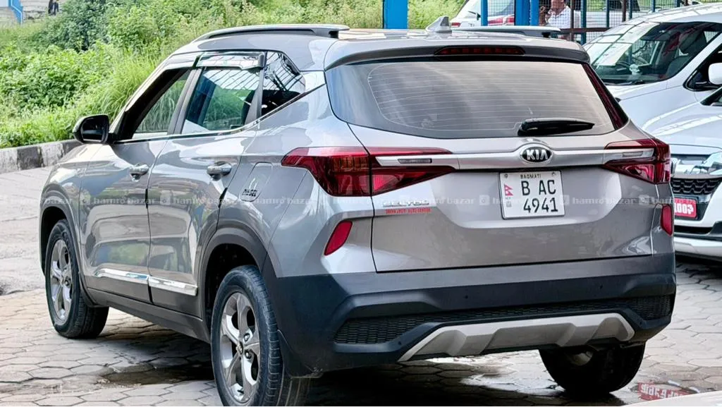 Kia Seltos HTK + Auto 4