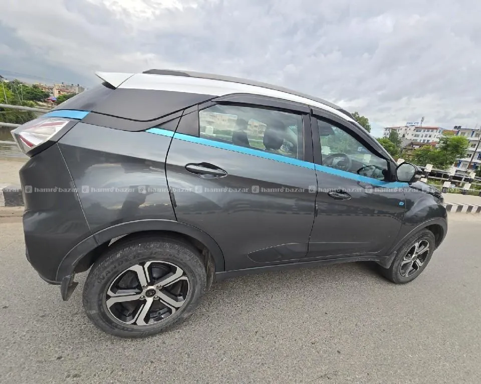 TATA NEXON ev single hand sell and exchange 2023 3