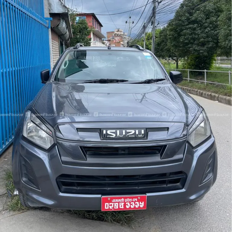 Isuzu Hilander 4wd 2022 Model 34000 Km  On Sale 3