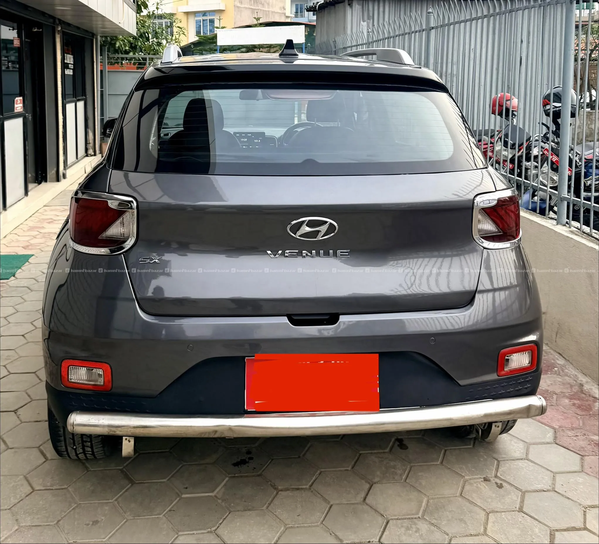 excellent 2019 hyundai venue sx sunroof 60% financ 2