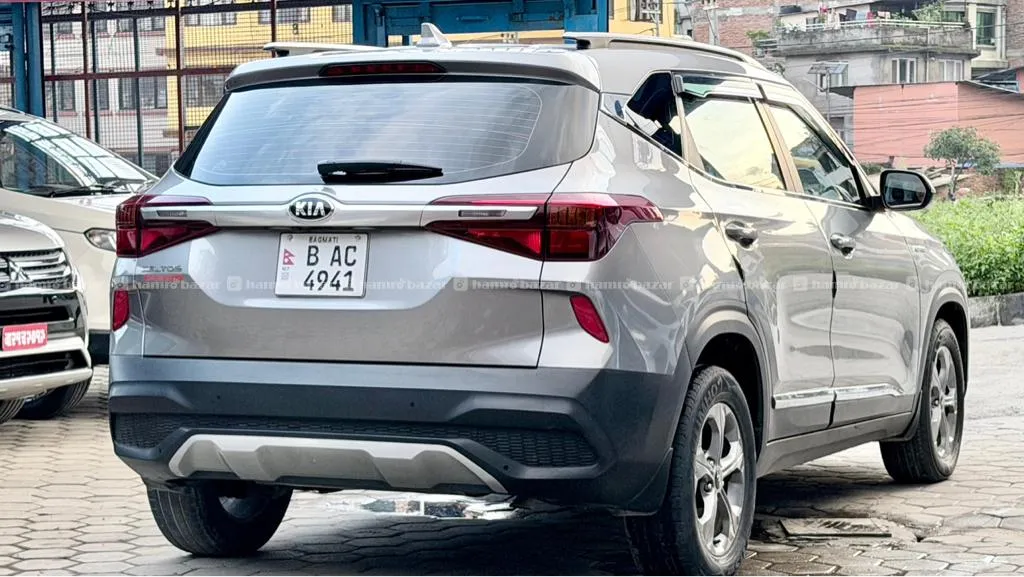 Kia Seltos HTK + Auto 3