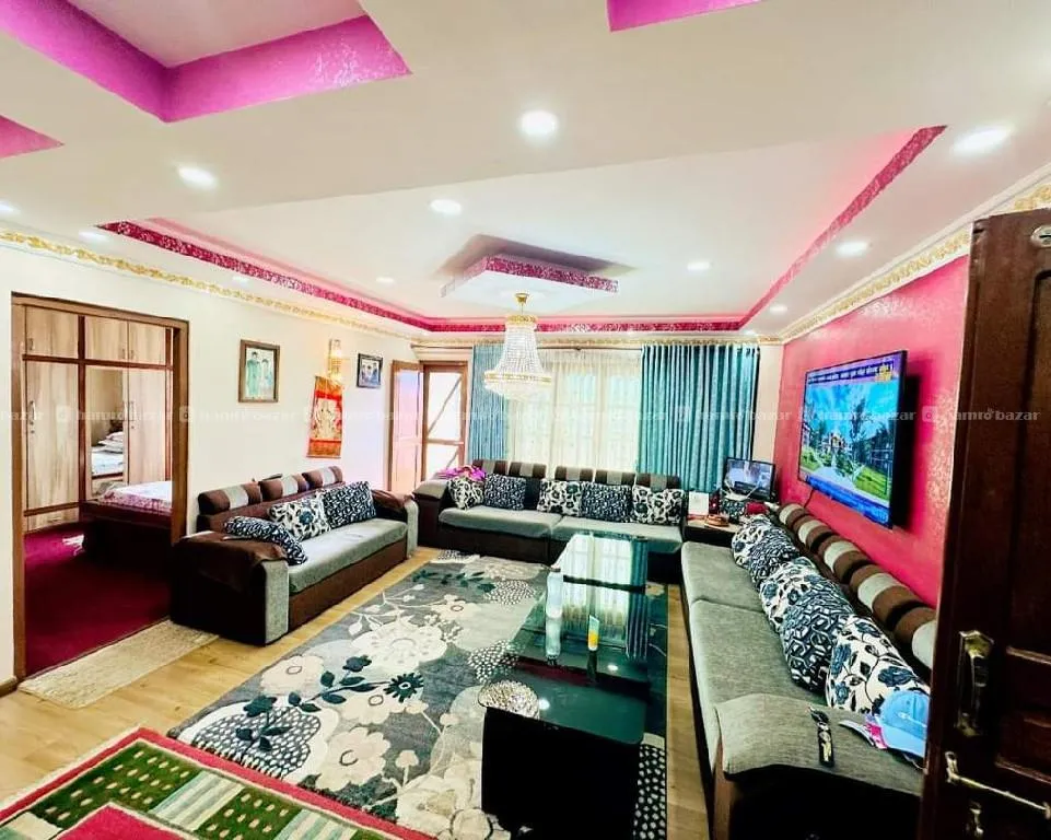 Beautiful House On Sale at Manamaiju, Phutung 5