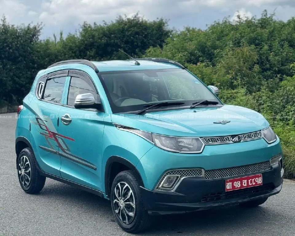 Mahindra kuv 2