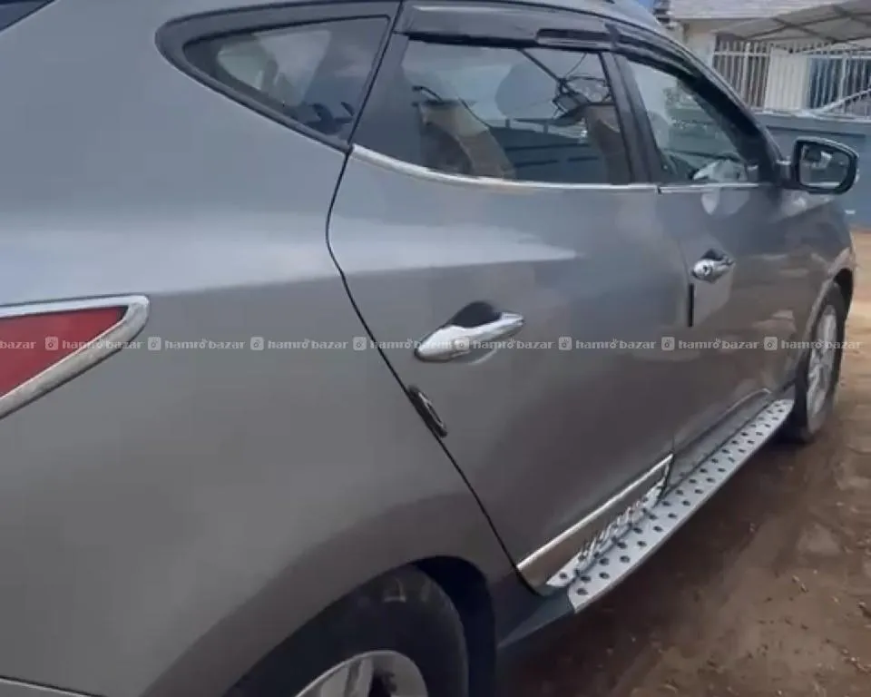 Hyundai Tucsion GL for sale 5