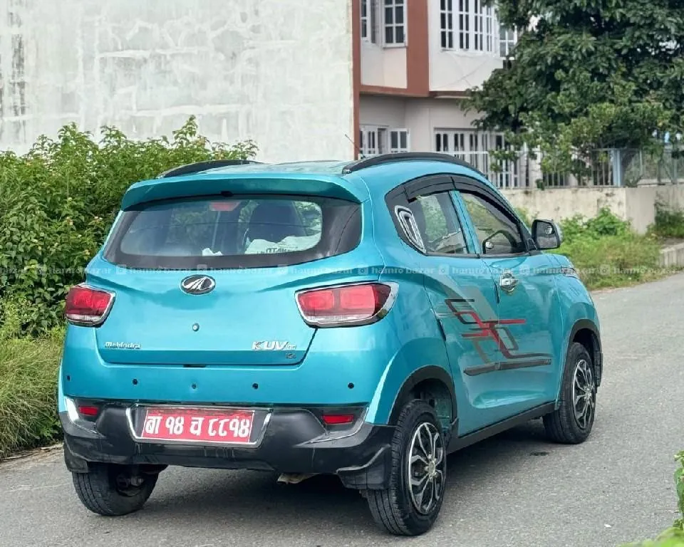 Mahindra kuv 3