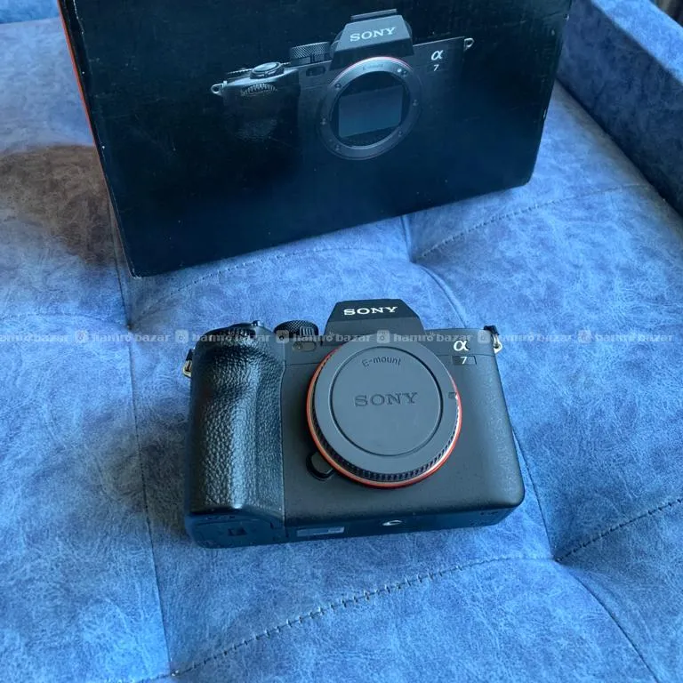 Sony A7iv (3000 Shutter Count Only) 3