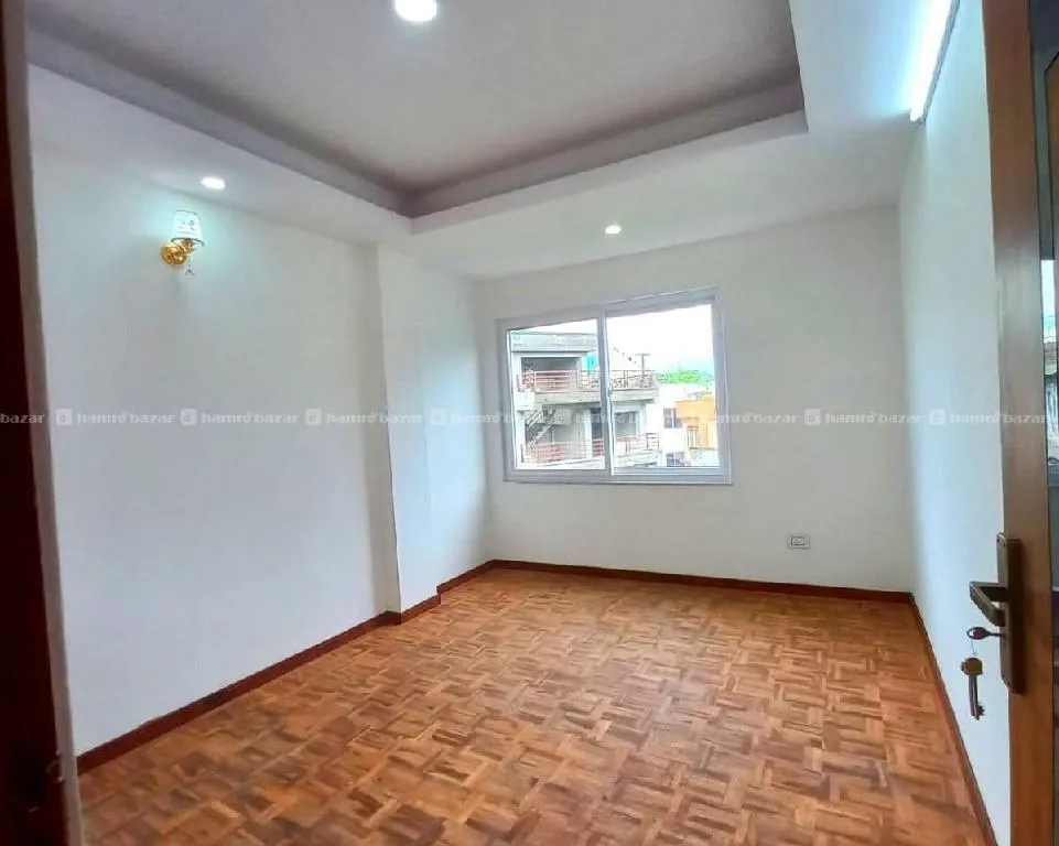 Brand New Semi Bunglow House On Sale at Lasuntar 3