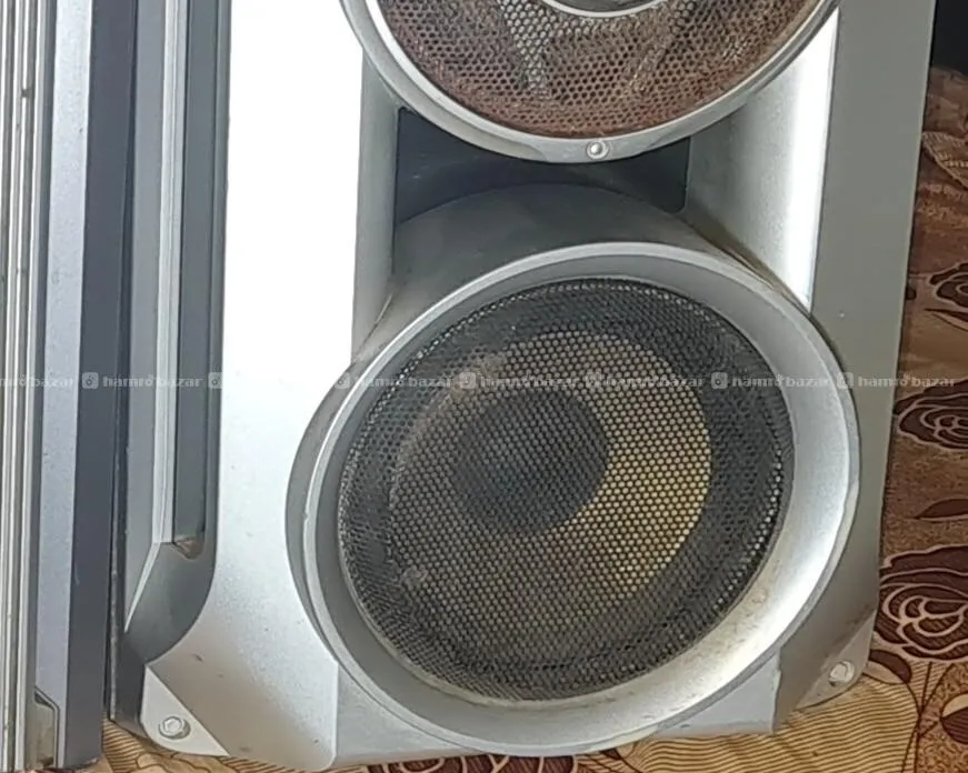 vintage Sony SS-VX55  200 Watts per speaker set 5