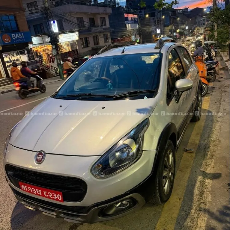 Fiat Avventura 2015 model Car 6