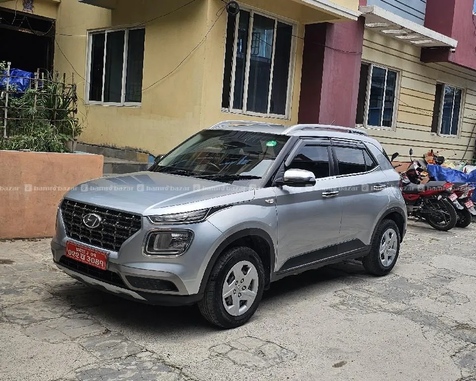 Hyundai Venue S 1.2 ( 2019) 3