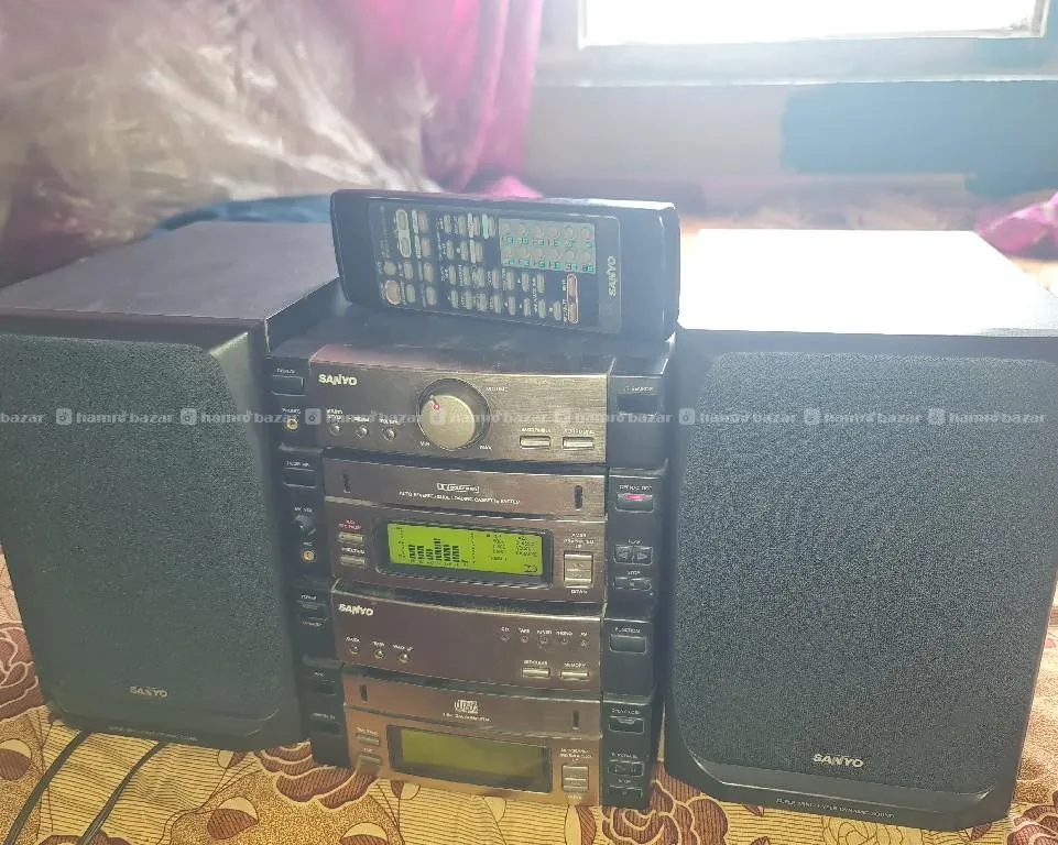 vintage Sanyo component hi-fi stereo system 5