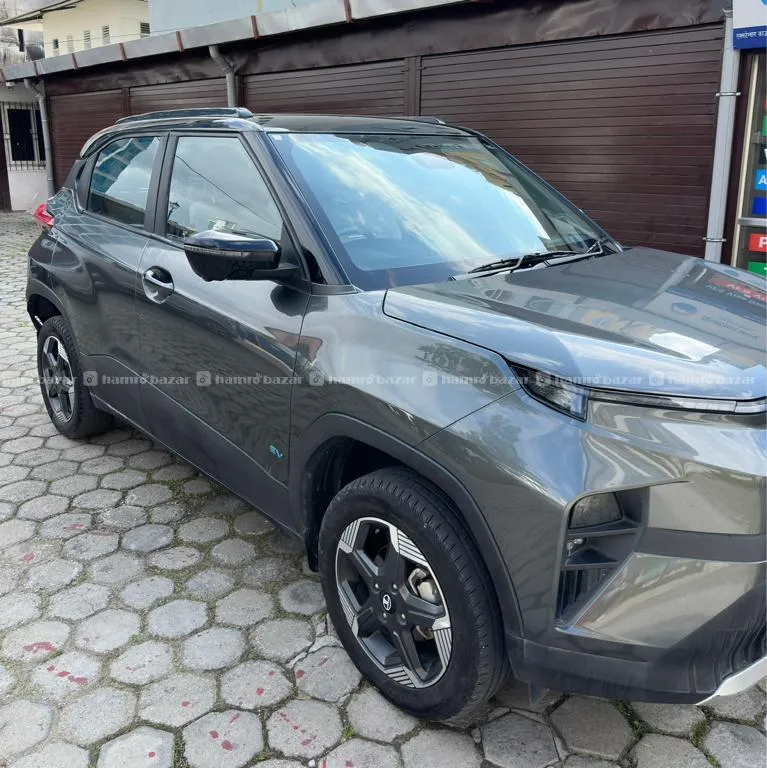 Tata Punch E.V 5