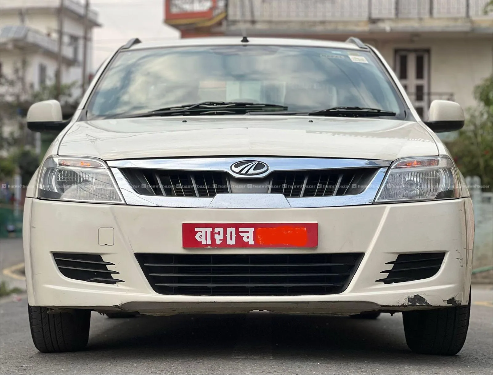 Mahindra E Verito D6 EV “Single Hand” 2018 1