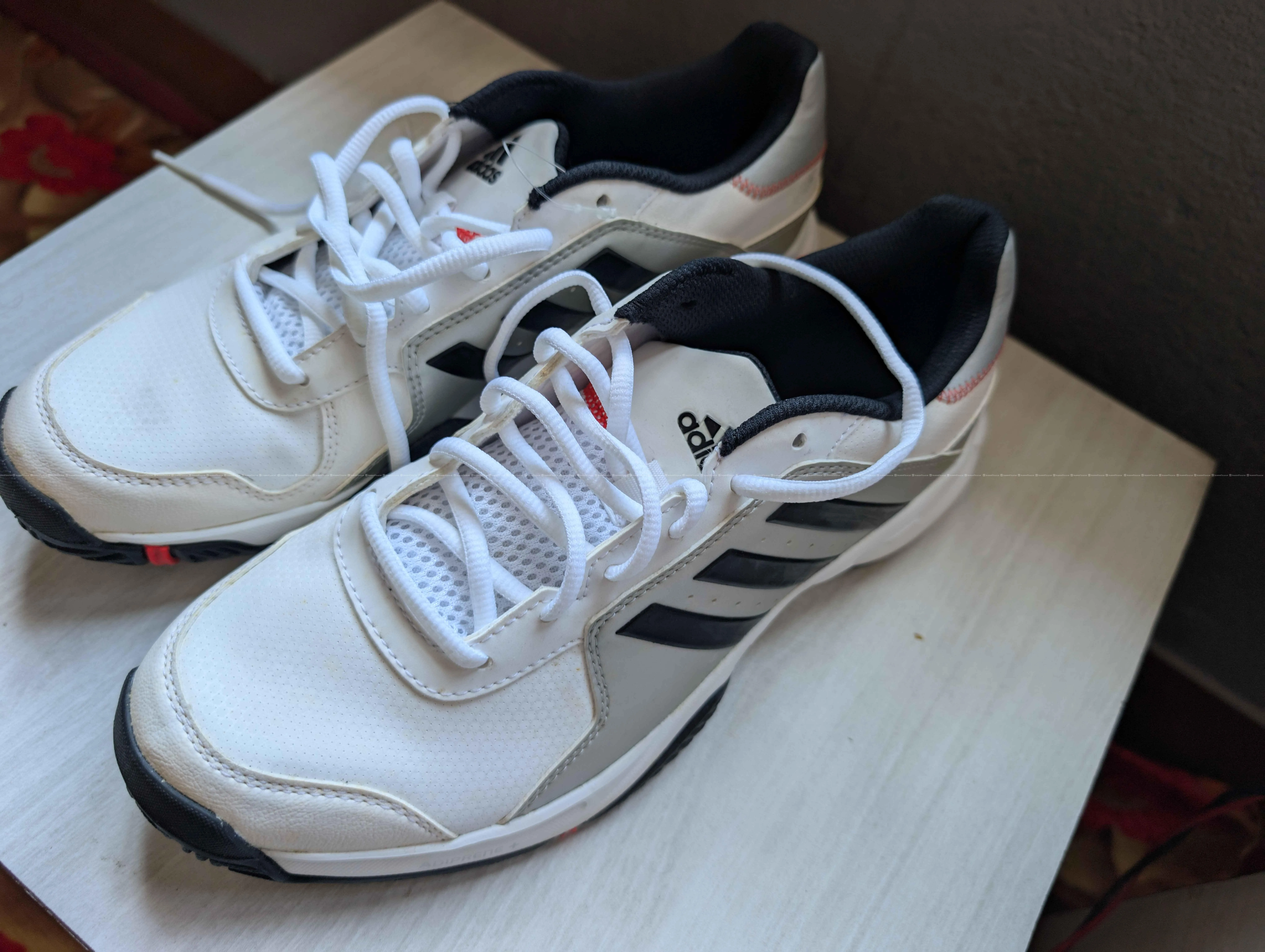Adidas Badminton/Tennis Shoes 7