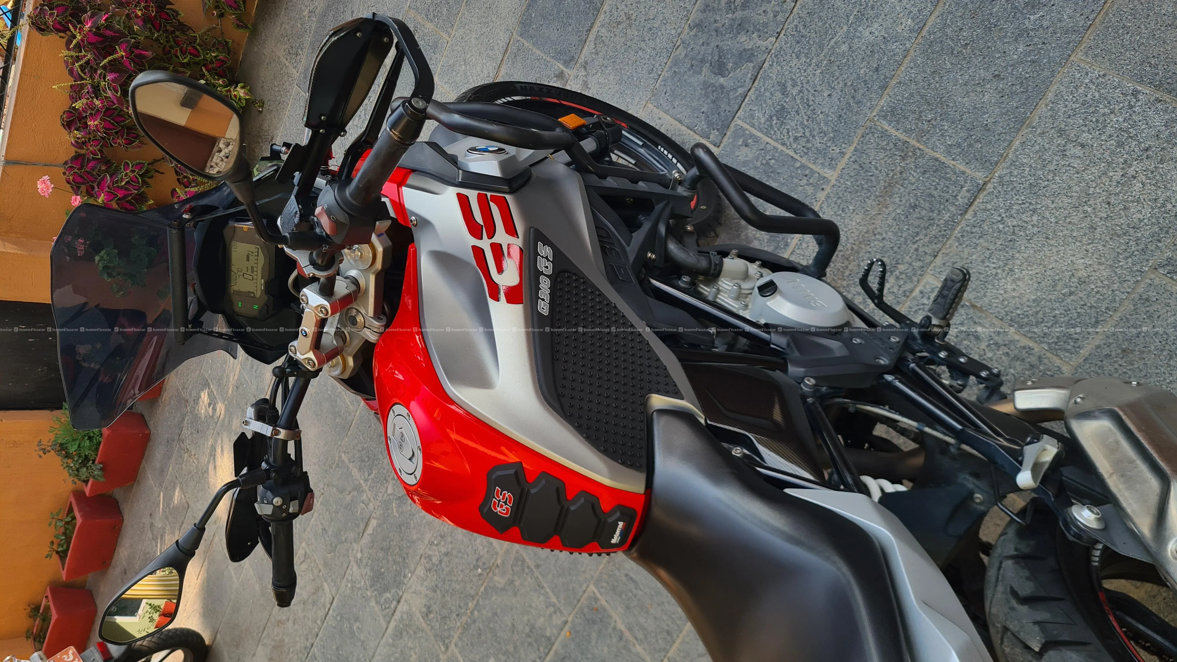 BMW G310GS (2018) – Racing Red 2