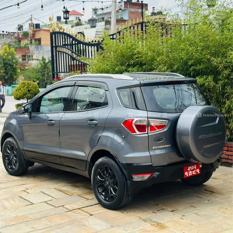 Ford Ecosport Titanium 2
