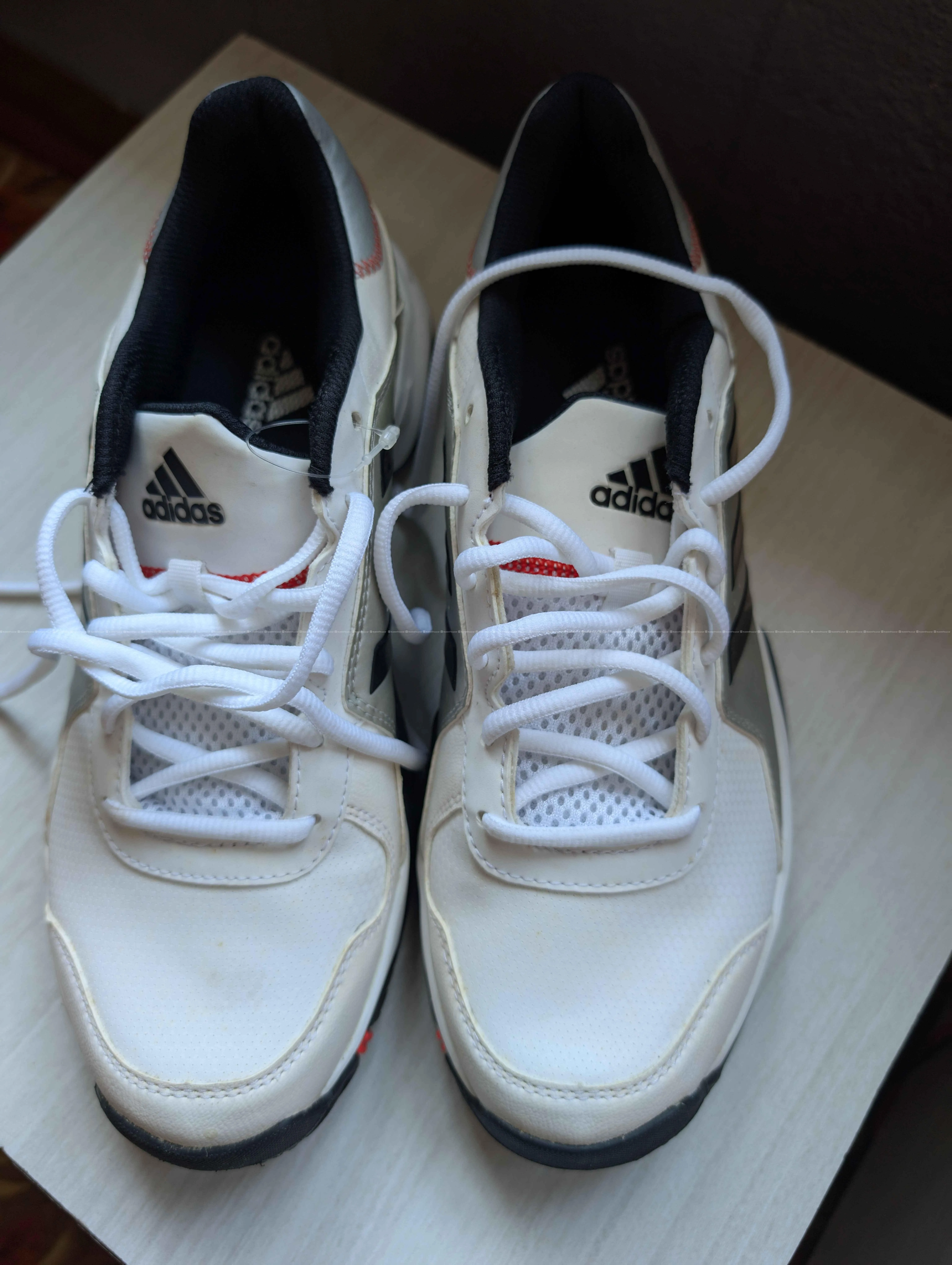 Adidas Badminton/Tennis Shoes 6