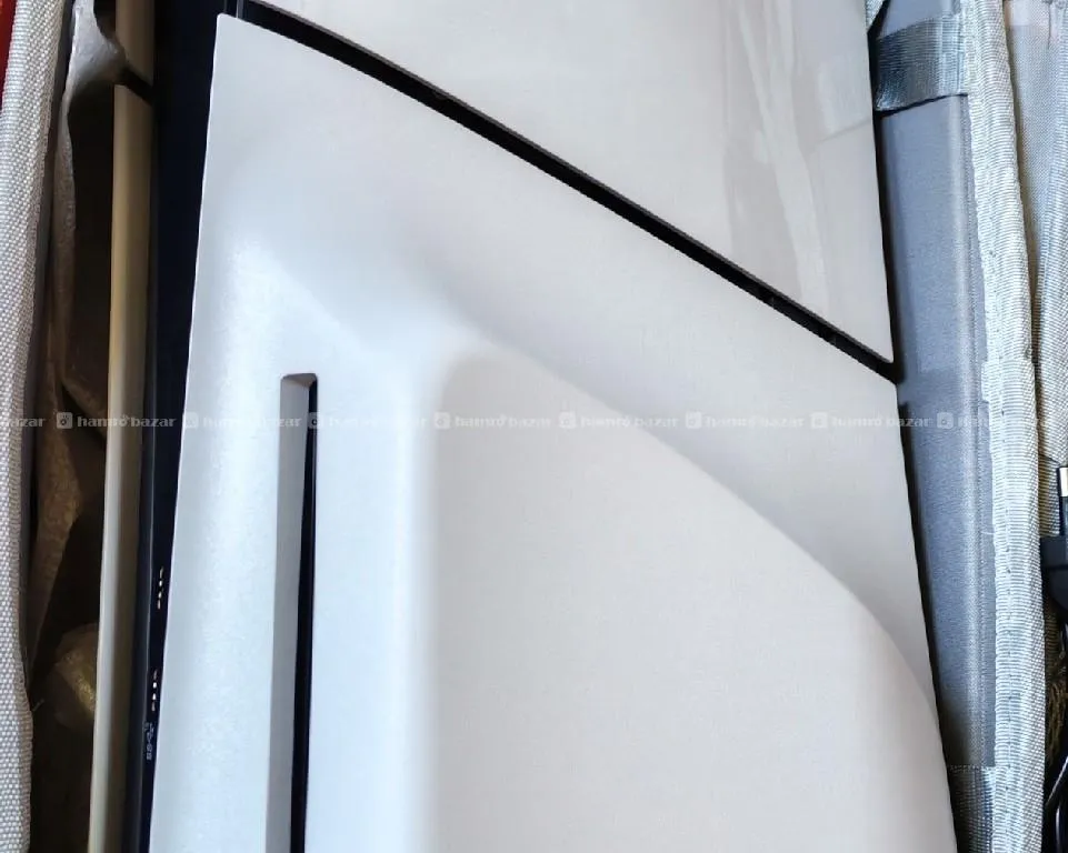 Ps5 slim disc edition like new 3