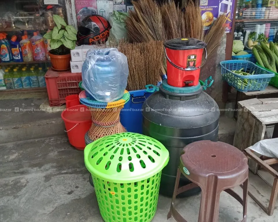 Utensils shop for sale 2
