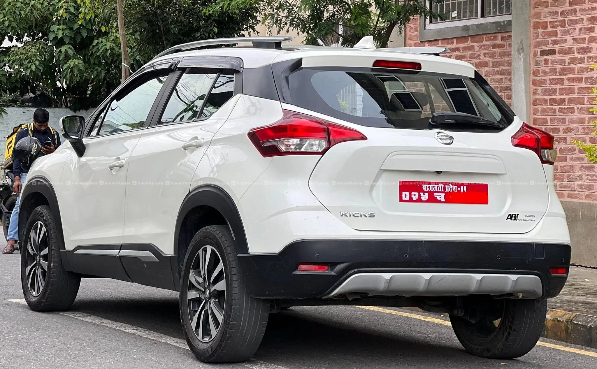Nissan Kicks XV 2021 "Single Hand" 2