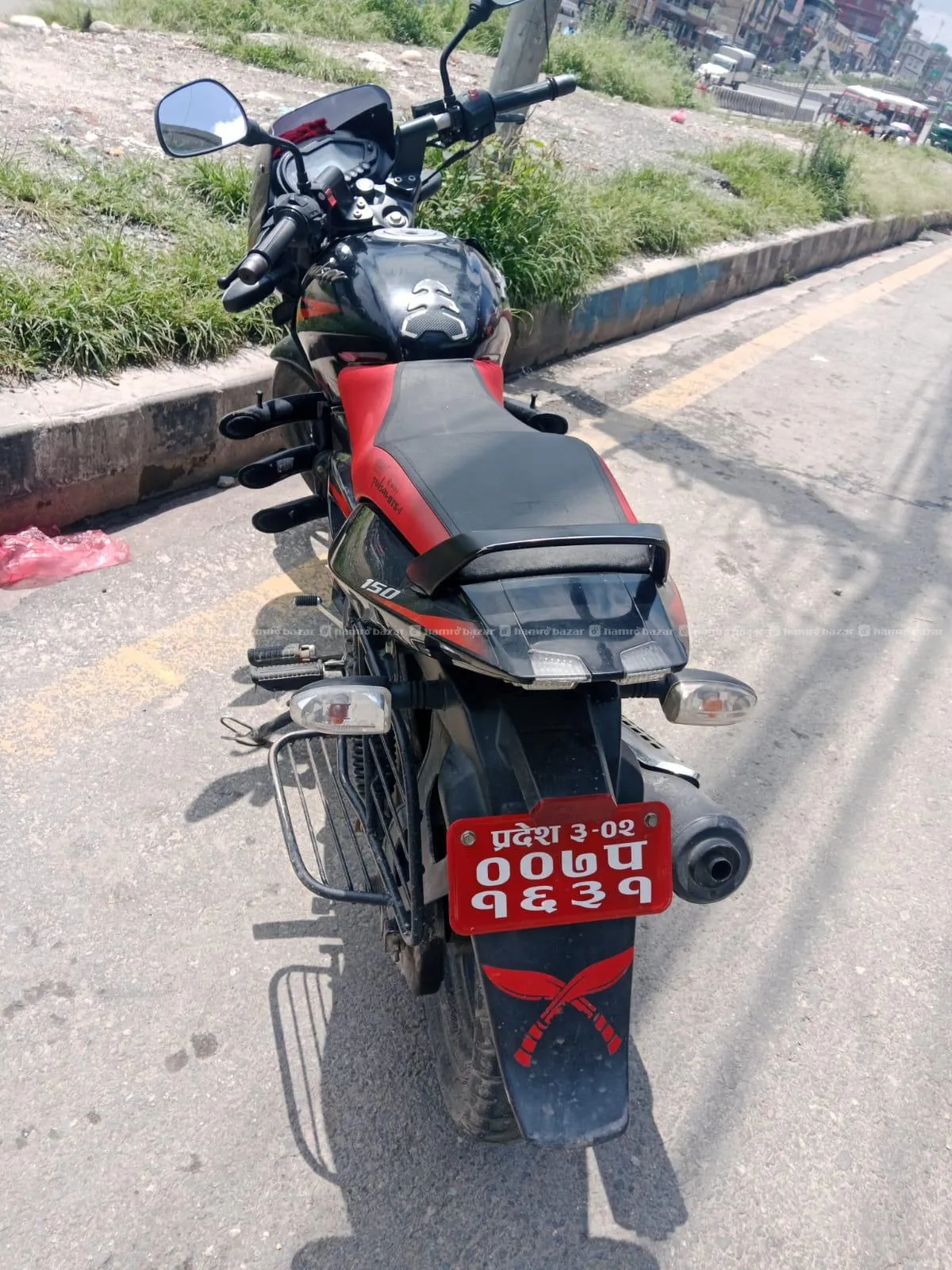 Pulsar 150 2