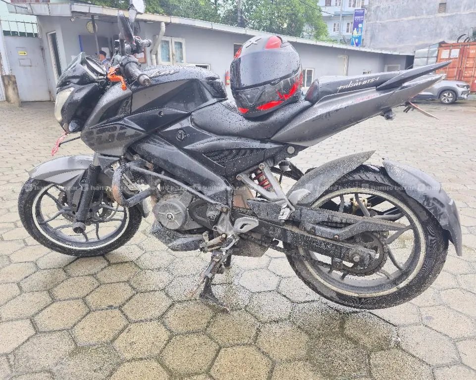 NS 200 94 LOT 2018 MODEL 4