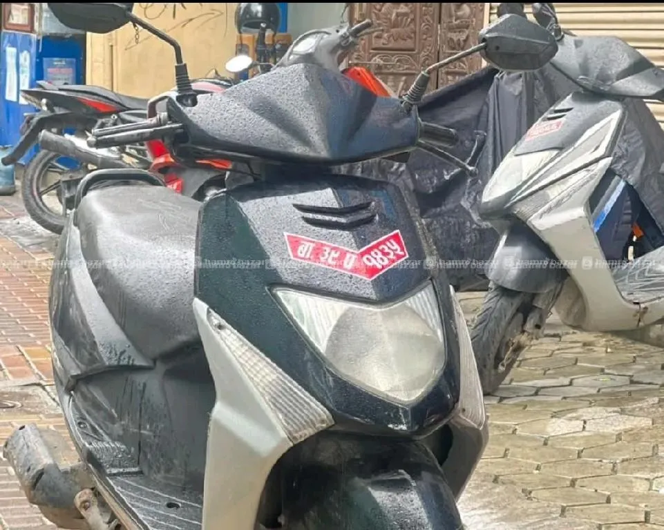 old dio 39 lot urgent sale 3