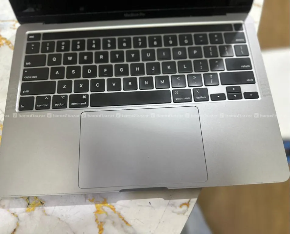 Mackbook Pro 2020 Model On sale 3