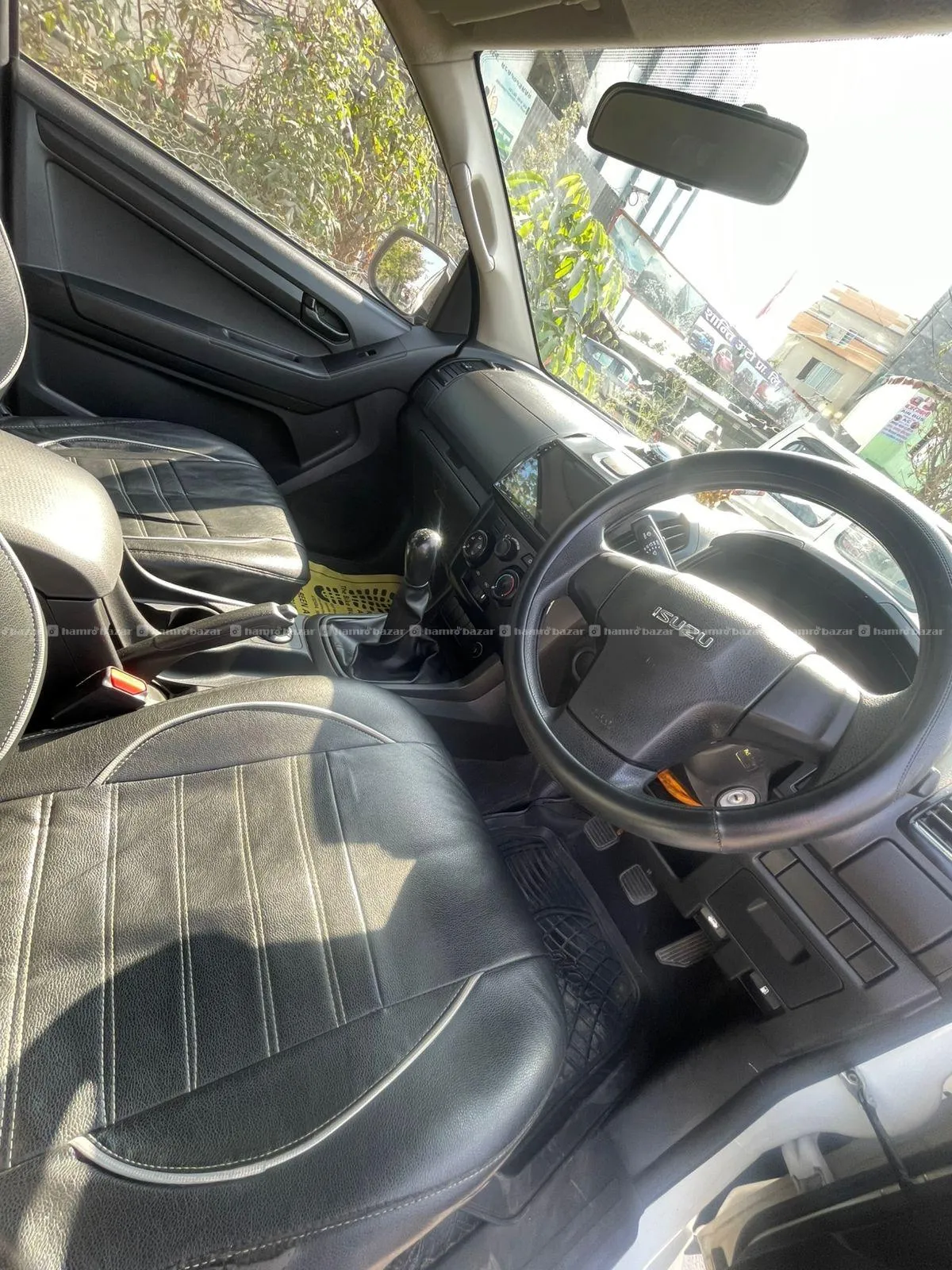 Single handed 2022 model isuszu highlander 2.5TD 5