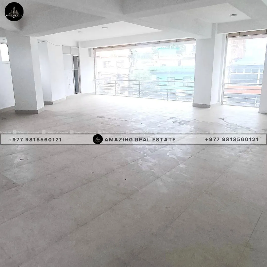 MAHARAJGUNJ | 2,000 SQ.FT. COMMERCIAL SPACE RENT 6