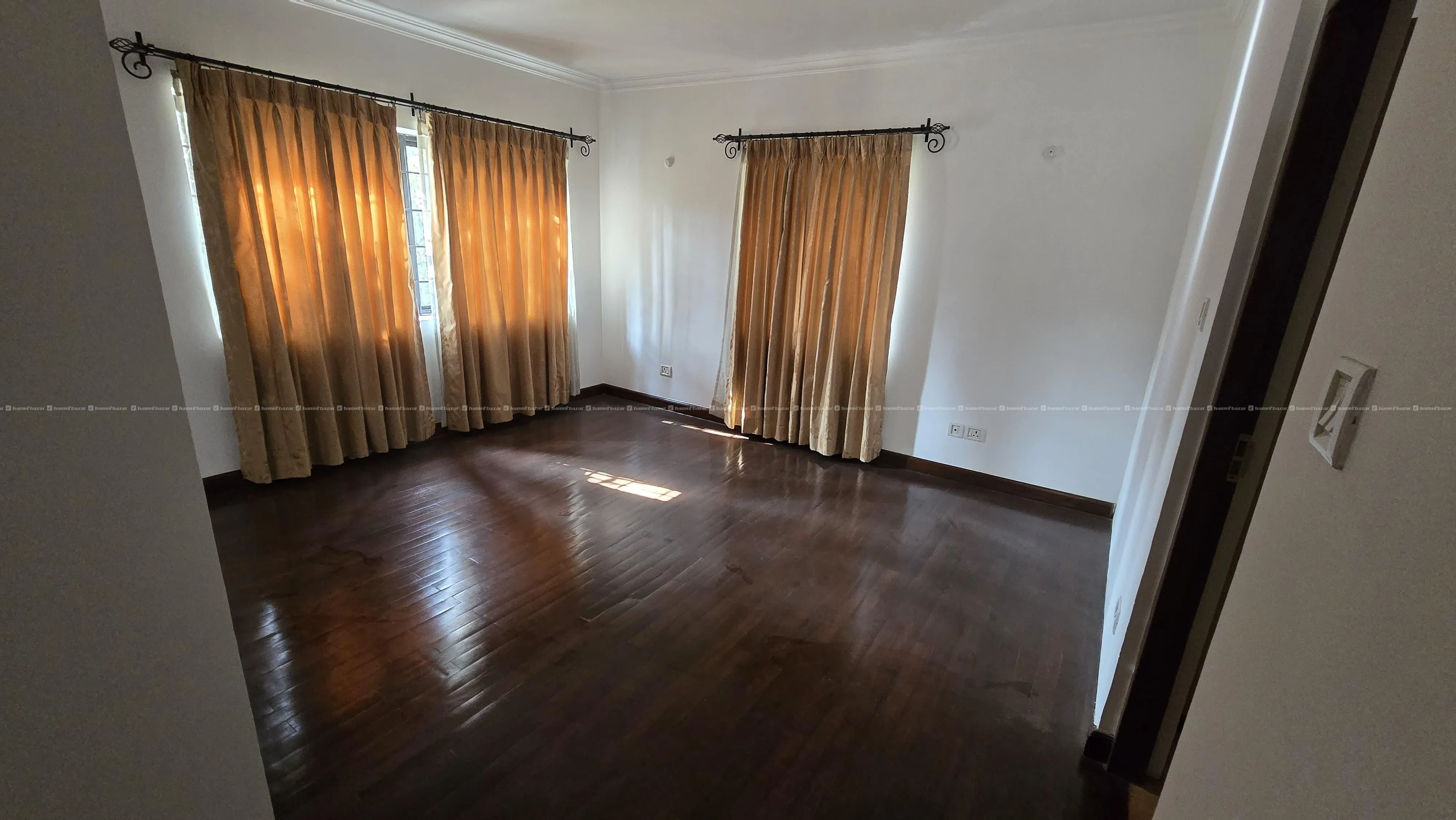 Luxurious 4 BHK House For Rent In Dhobighat 2