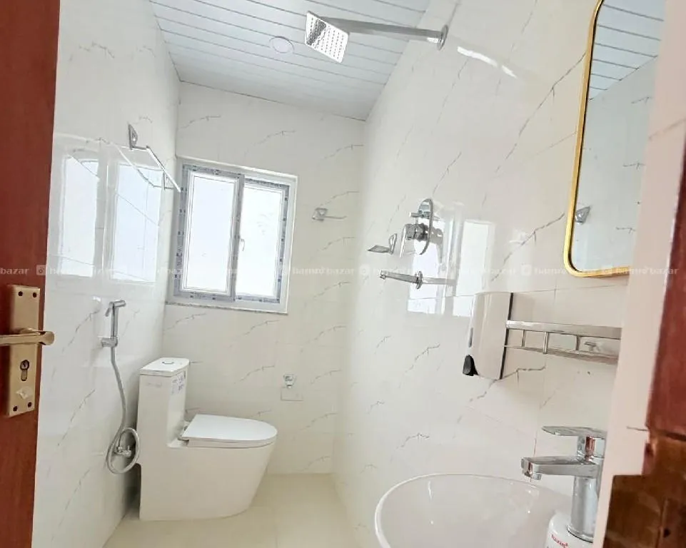 Brand New Semi Bunglow House For Sale at Lasuntar 4