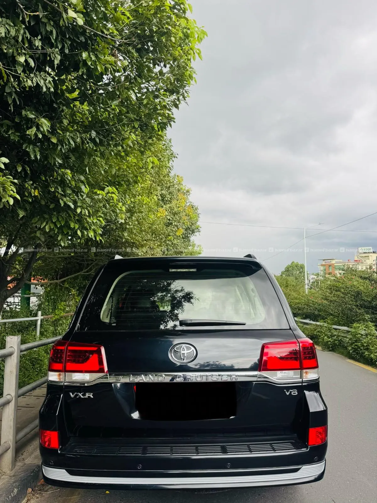 Toyota Land cruiser Prado v8 vxr 2