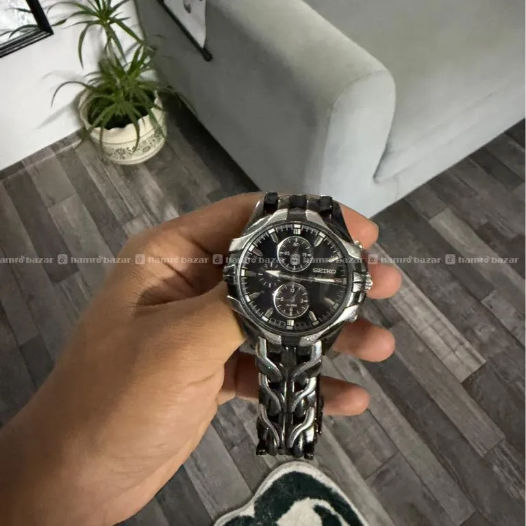 Seiko Rare Watch (SSC139) 5