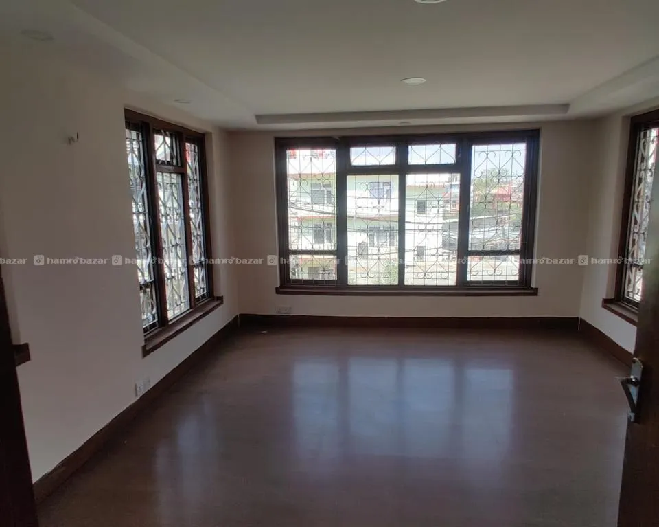 🏡 House For Rent !!
📍Baluwatar, Kathmandu 7