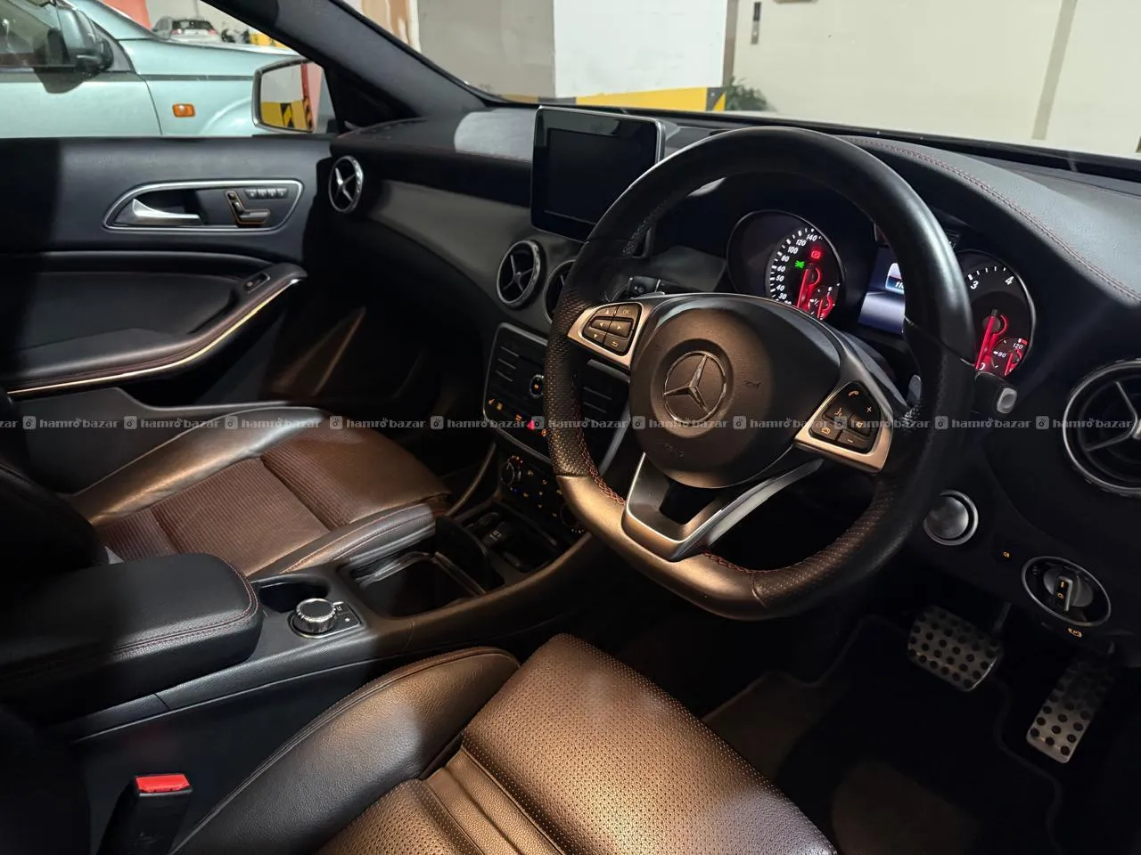 Mercedes GLA 220d (14000km only) 3