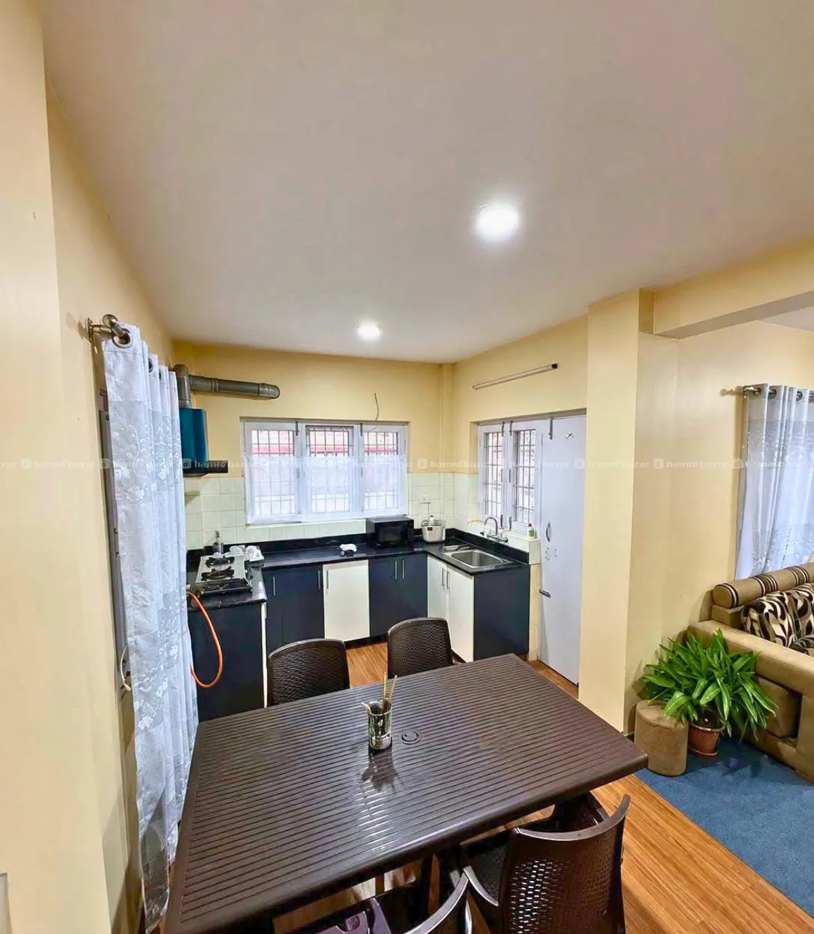 2 bhk full furnished flat available on rent. 5