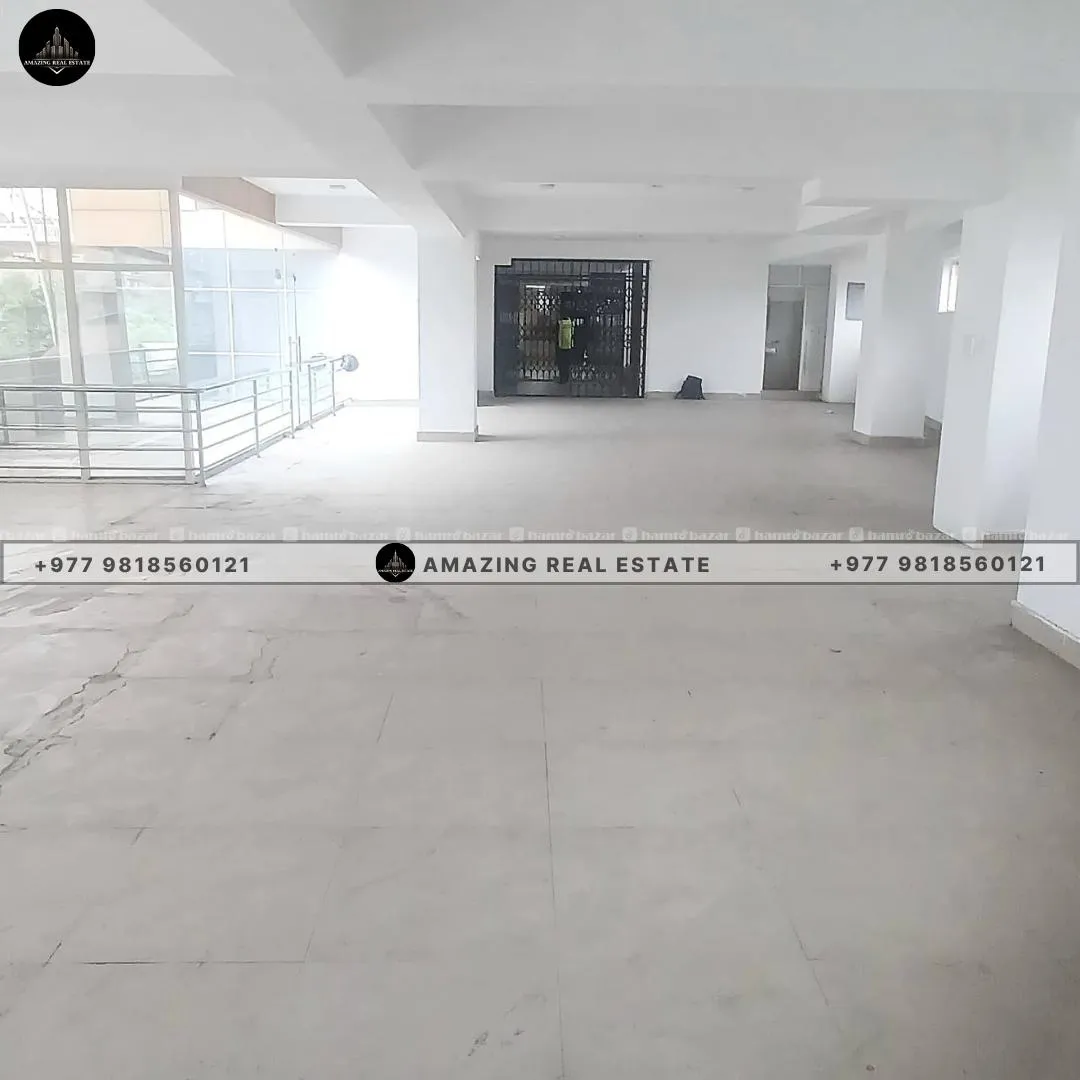MAHARAJGUNJ | 2,000 SQ.FT. COMMERCIAL SPACE RENT 3