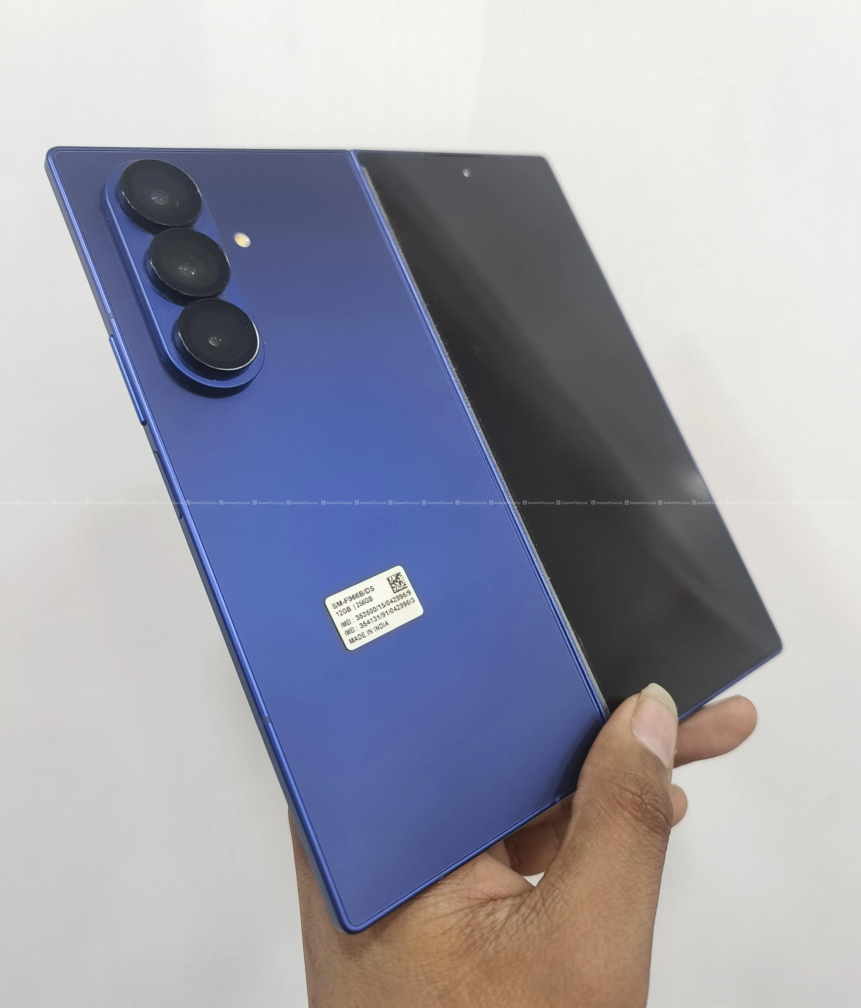 Samsung Z Fold 7 (12/256) With Box Warranty Insur 2
