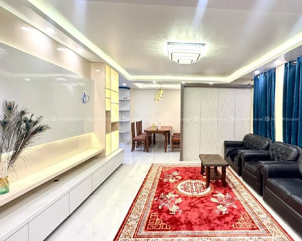 🏡 Ultra-LuxuriousBungalow For Rent !!
📍Golfutar 7